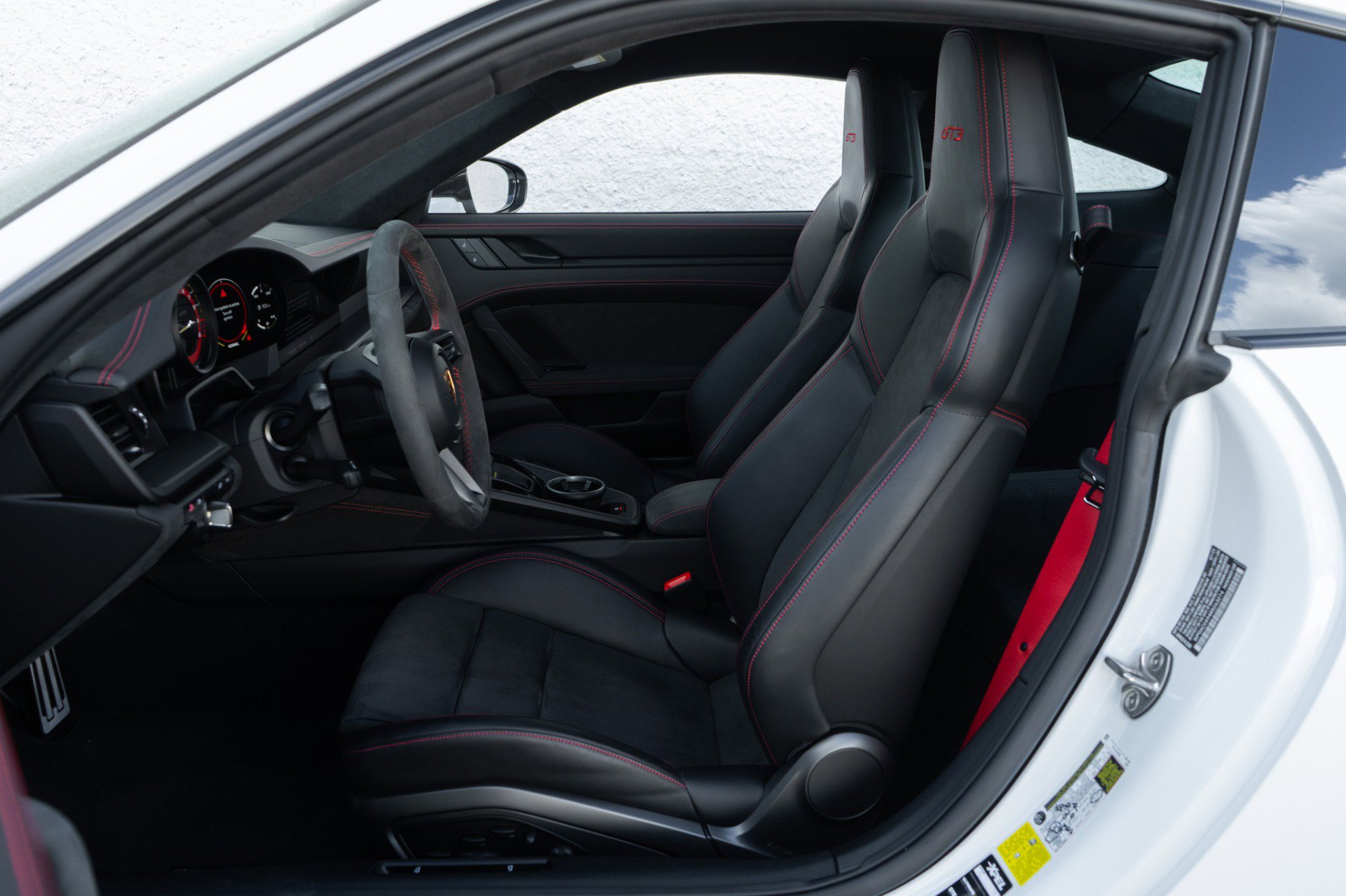 Used 2024 Porsche 911 GT3 image 6