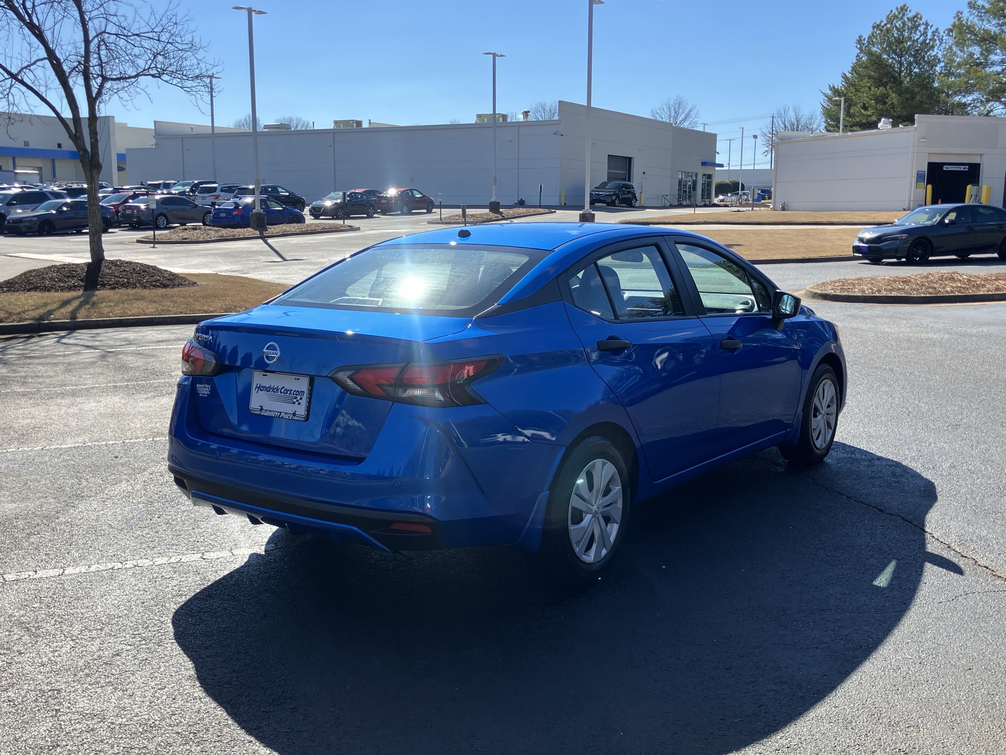 Used 2022 Nissan Versa S image 10