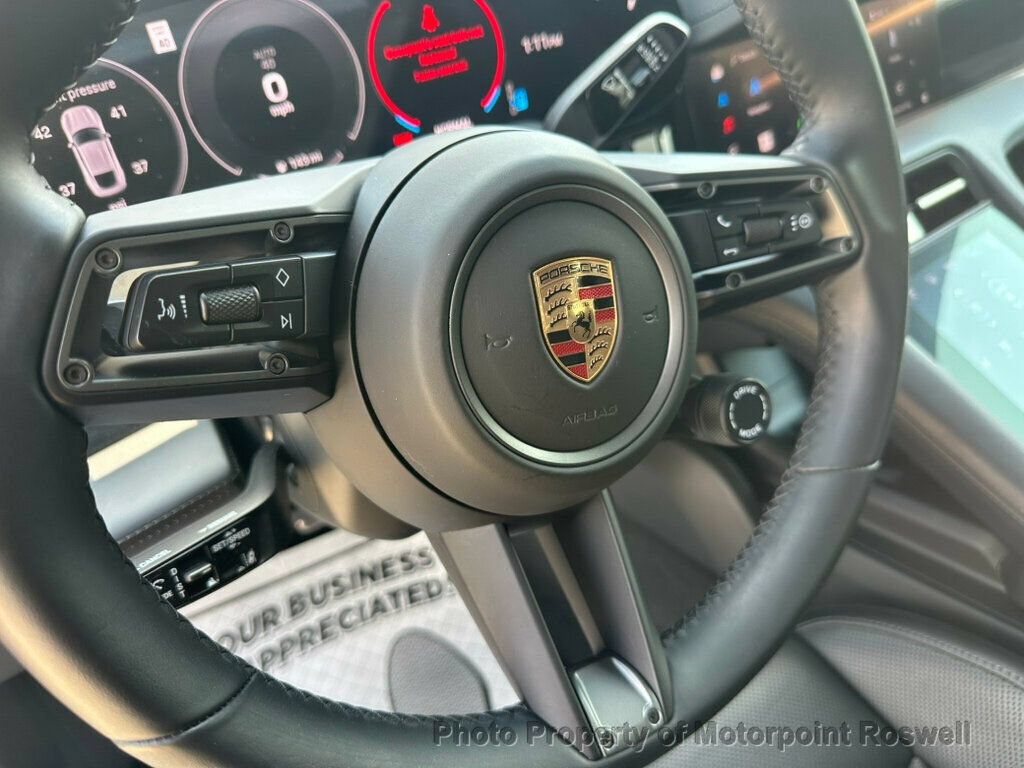 Used 2025 Porsche Taycan RWD image 21