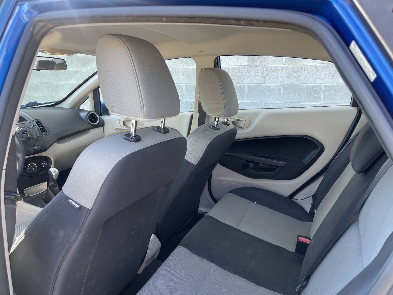 Used 2011 Ford Fiesta S FWD image 8