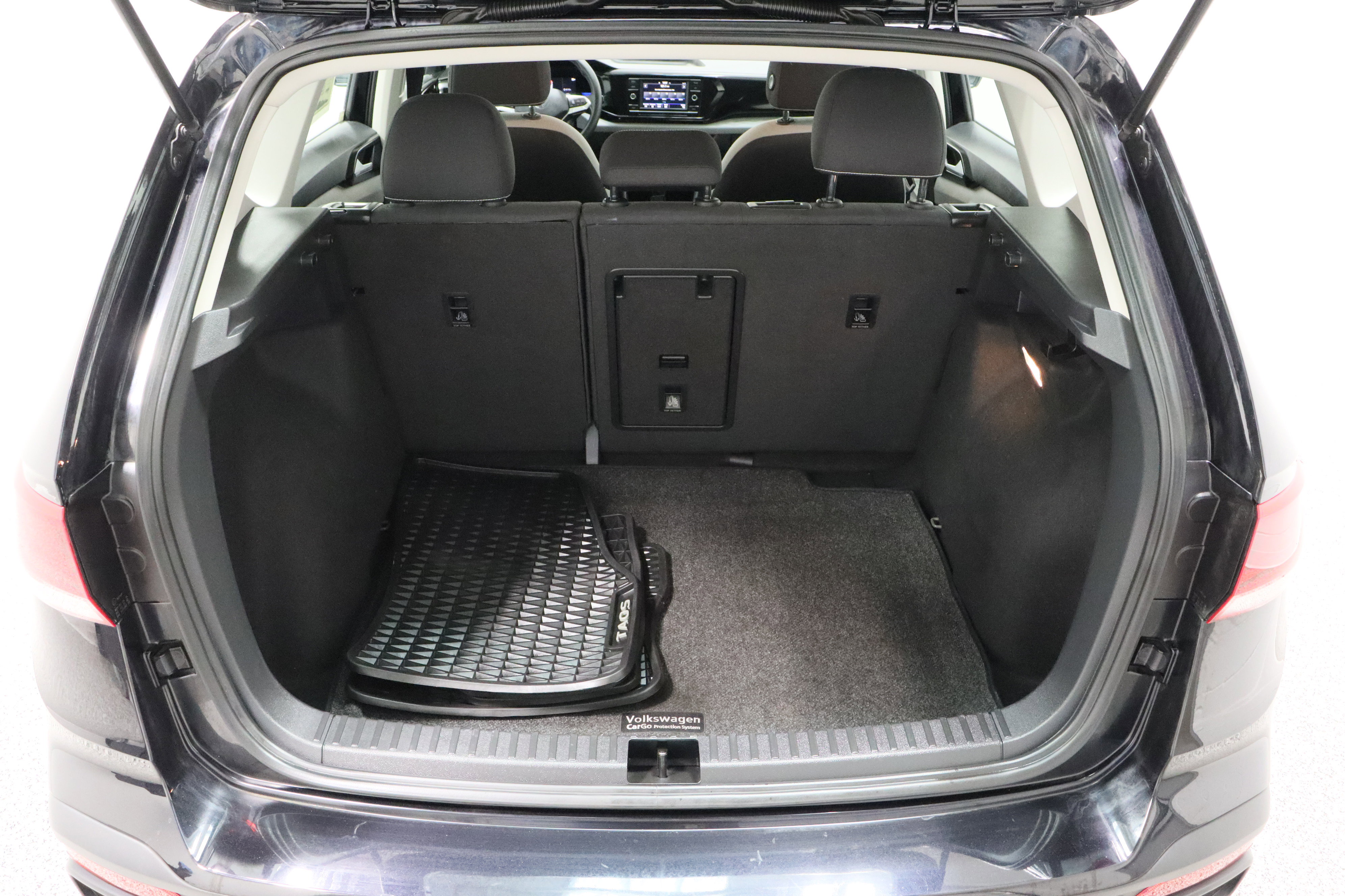 Used 2022 Volkswagen Taos S image 29