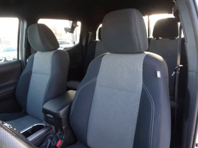 Certified 2023 Toyota Tacoma TRD Off-Road image 18