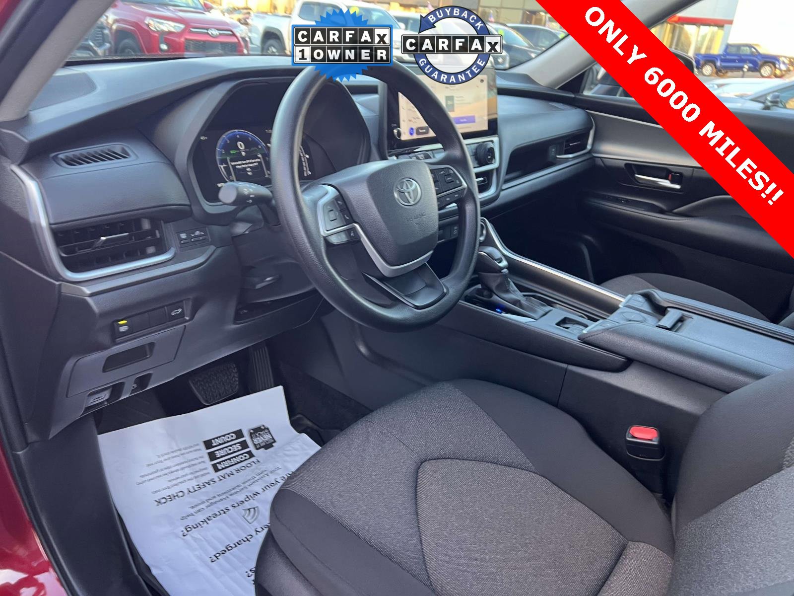 Used 2025 Toyota Grand Highlander AWD image 15