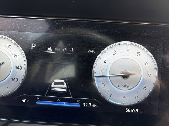 Used 2024 Hyundai Elantra SEL image 9