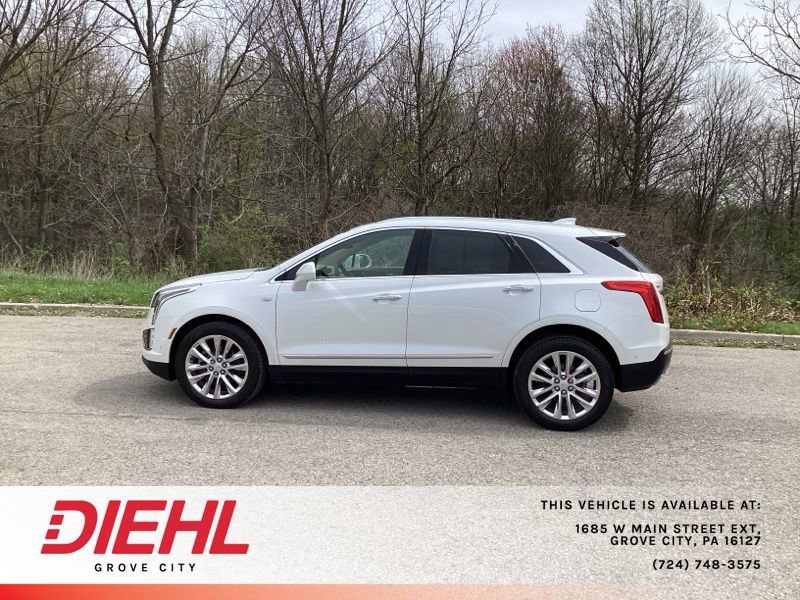 Used 2018 Cadillac XT5 Platinum w/ Driver Assist Package image 4