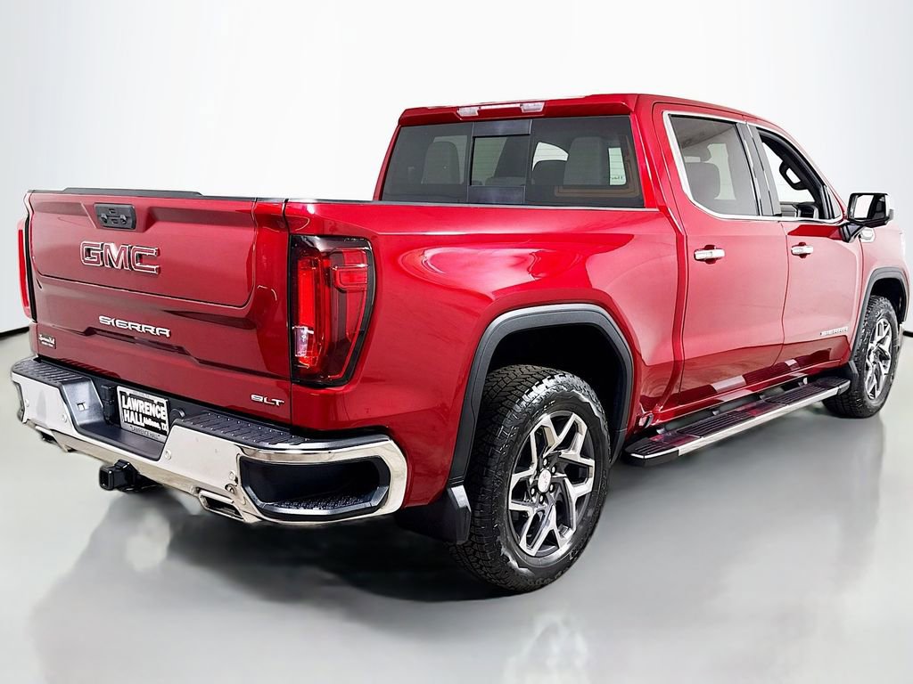Certified 2026 GMC Sierra 1500 SLT image 4