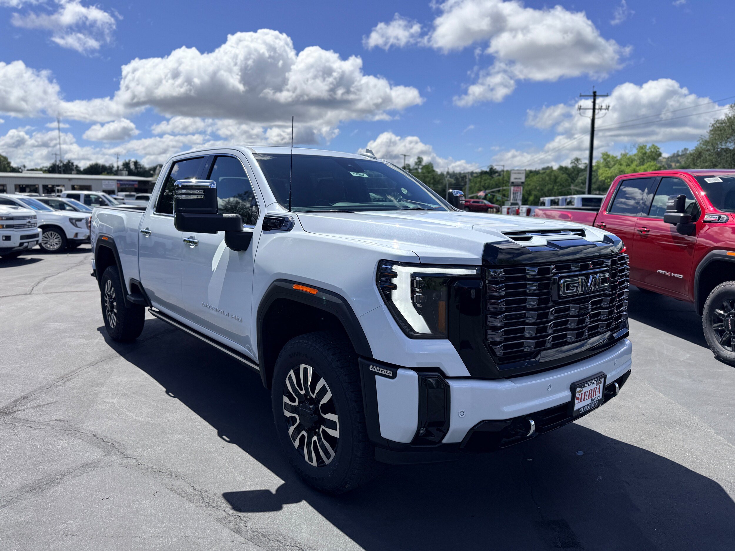 New 2026 GMC Sierra 2500 Denali Ultimate w/ Max Trailering Package AWD/4WD image 3