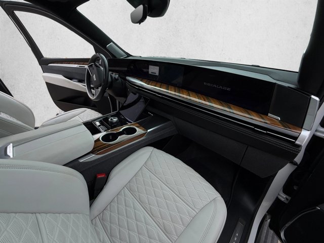 Used 2025 Cadillac Escalade ESV Sport Platinum w/ LPO, Floor Liner Package AWD/4WD image 26