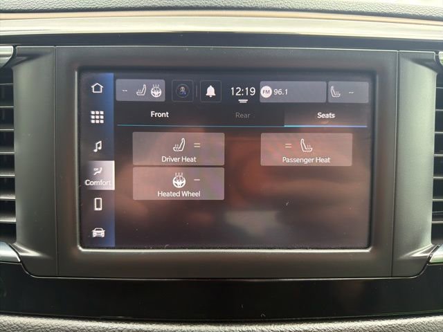 Used 2024 Chrysler Voyager LX FWD image 30