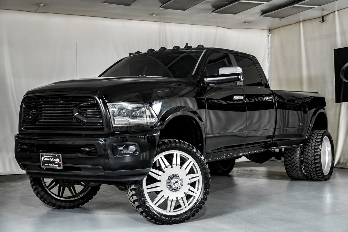 Used 2014 RAM 3500 Laramie w/ Convenience Group AWD/4WD image 4