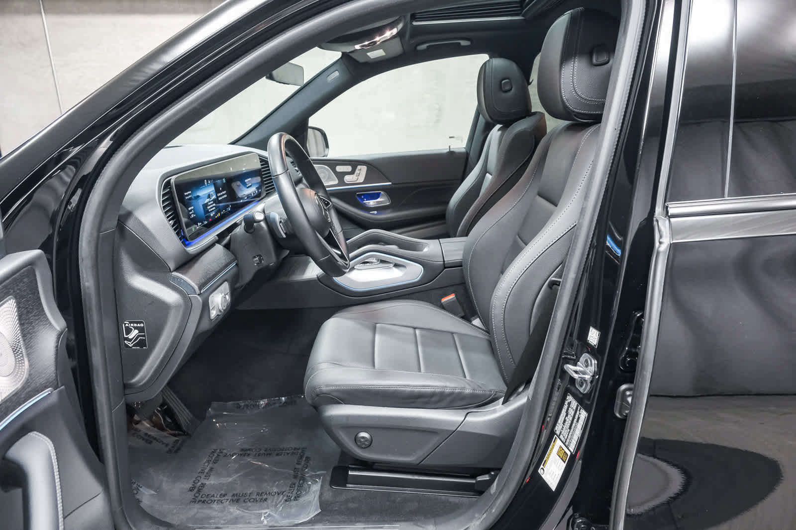 Certified 2025 Mercedes-Benz GLE 350 4MATIC w/ AMG Line Exterior image 24
