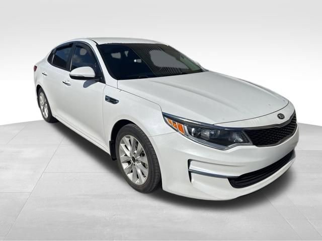 Used 2018 Kia Optima LX w/ 17" Alloy Wheels Package image 7