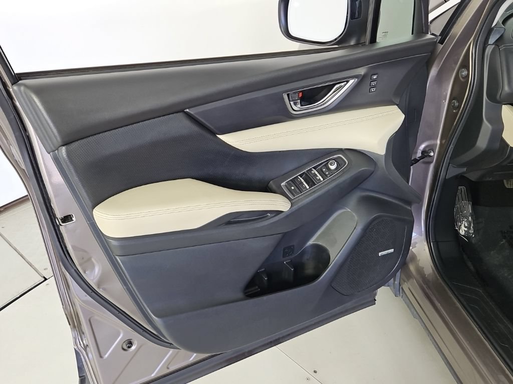 Used 2021 Subaru Ascent Limited w/ Technology Package AWD/4WD image 11