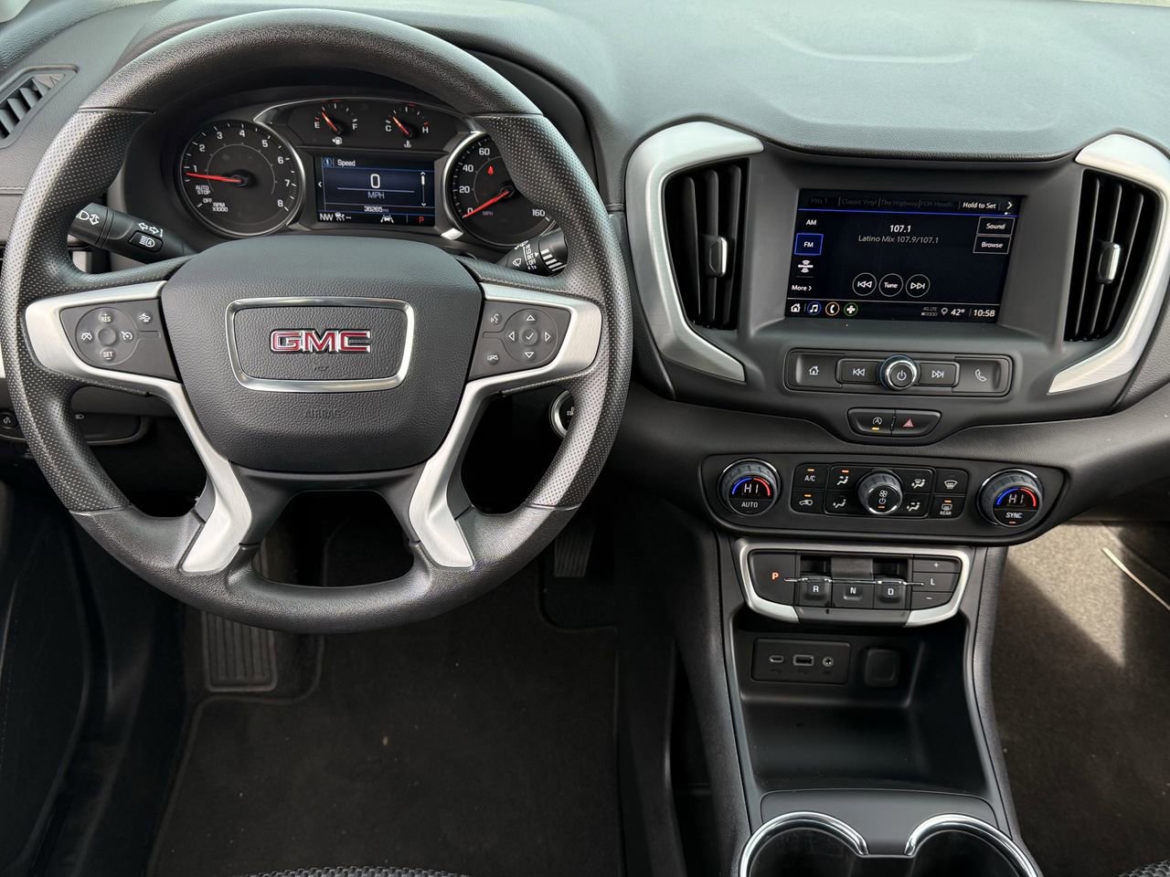 Certified 2023 GMC Terrain SLE w/ Driver Convenience Package image 13