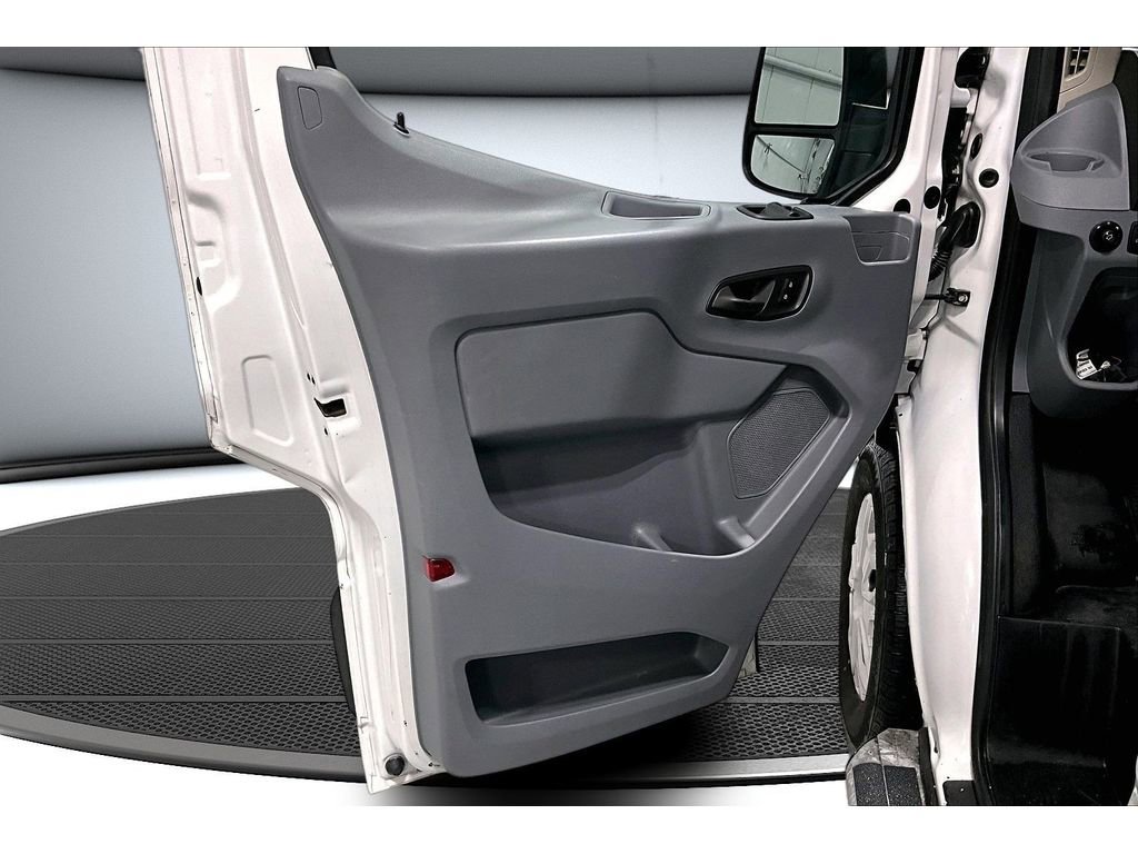 Used 2019 Ford Transit 250 130 Low Roof w/ Exterior Upgrade Package image 21