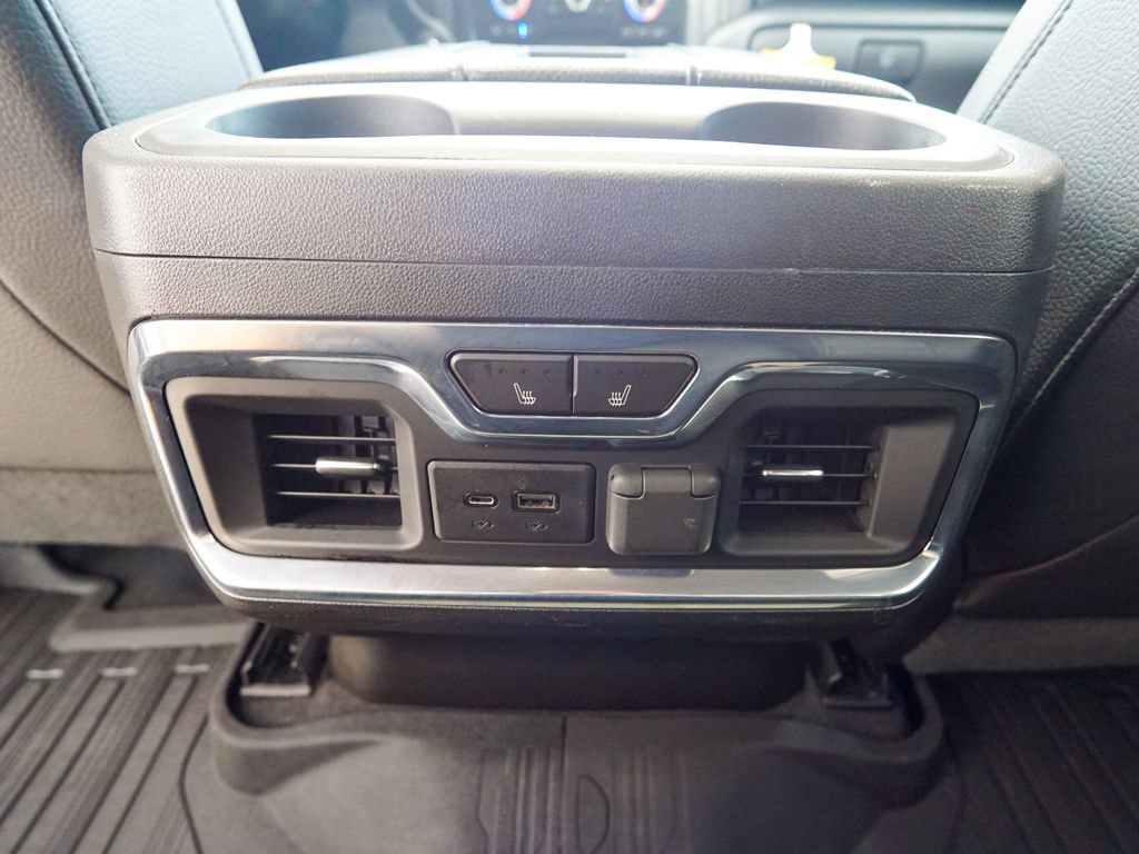 Used 2020 GMC Sierra 3500 Denali w/ Denali Ultimate Package AWD/4WD image 16