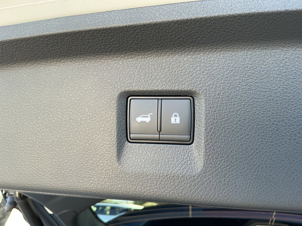 New 2026 INFINITI QX60 Autograph w/ Dark Cargo Package image 32