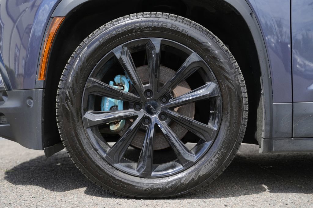 Used 2023 Fisker Ocean Extreme AWD/4WD image 13