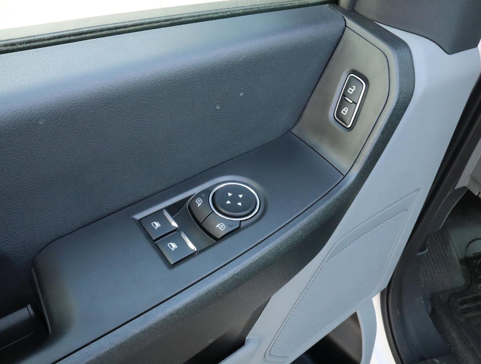 Used 2024 Ford F350 XL w/ XL Chrome Package image 18