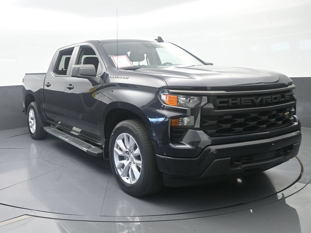 Used 2023 Chevrolet Silverado 1500 Custom RWD image 9