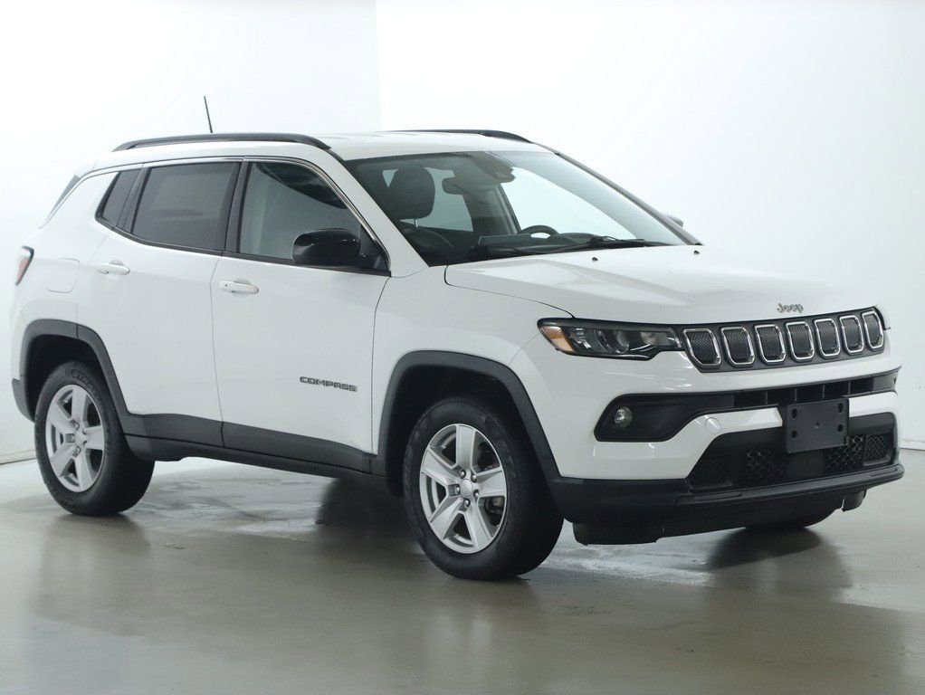 Used 2022 Jeep Compass Latitude AWD/4WD image 1