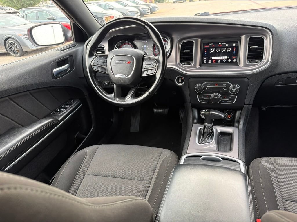 Used 2022 Dodge Charger SXT RWD image 20