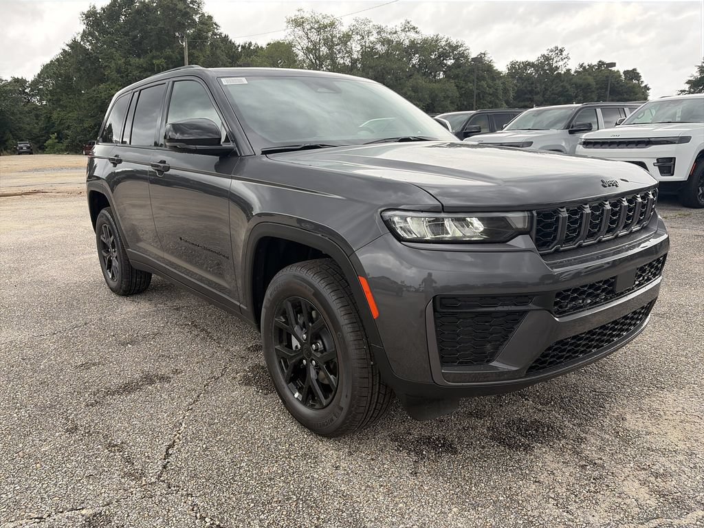 New 2026 Jeep Grand Cherokee Altitude RWD image 8