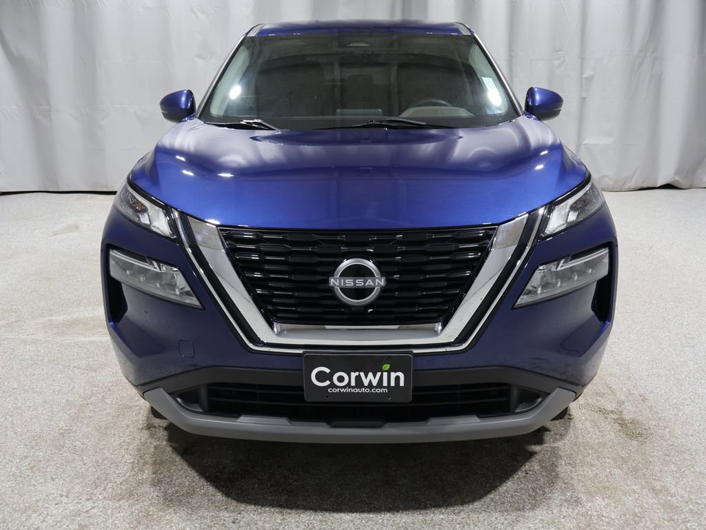 Used 2022 Nissan Rogue SV image 7
