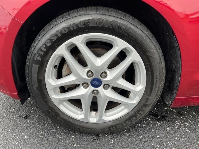 Used 2014 Ford Fusion SE FWD image 17