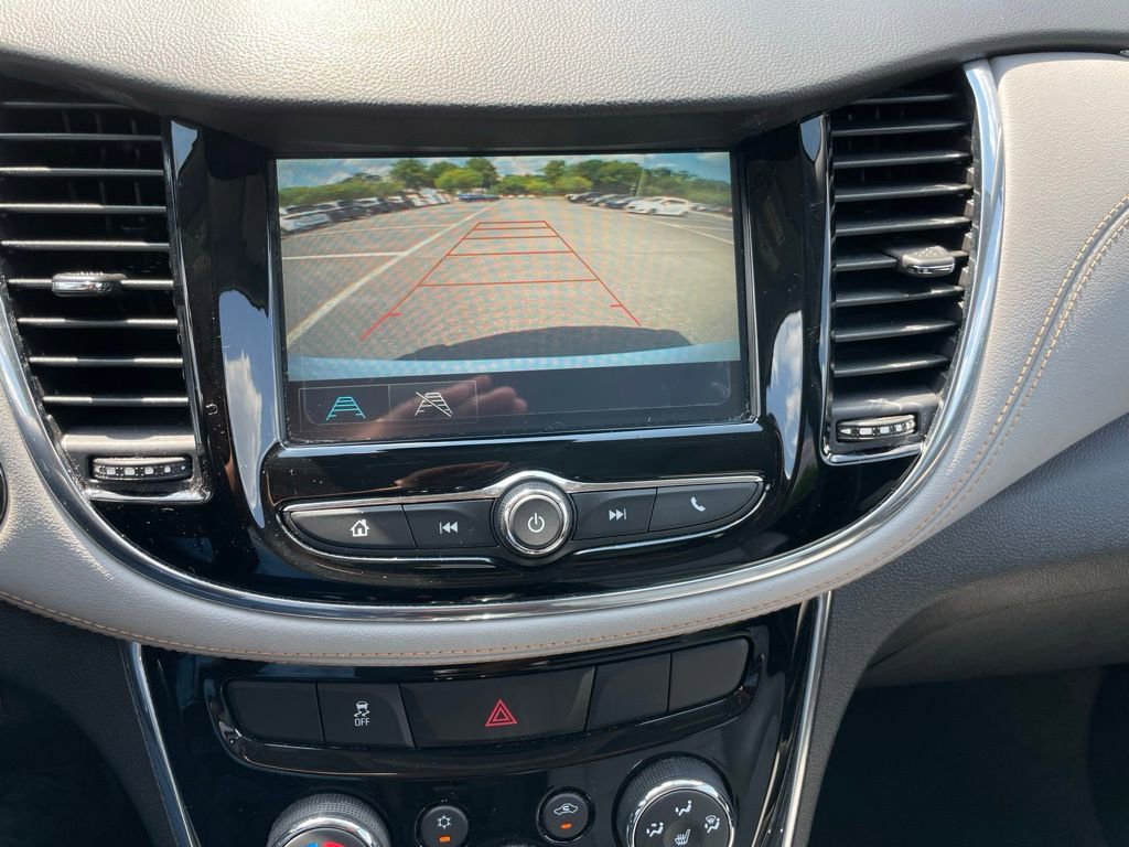 Used 2017 Chevrolet Trax Premier FWD image 17