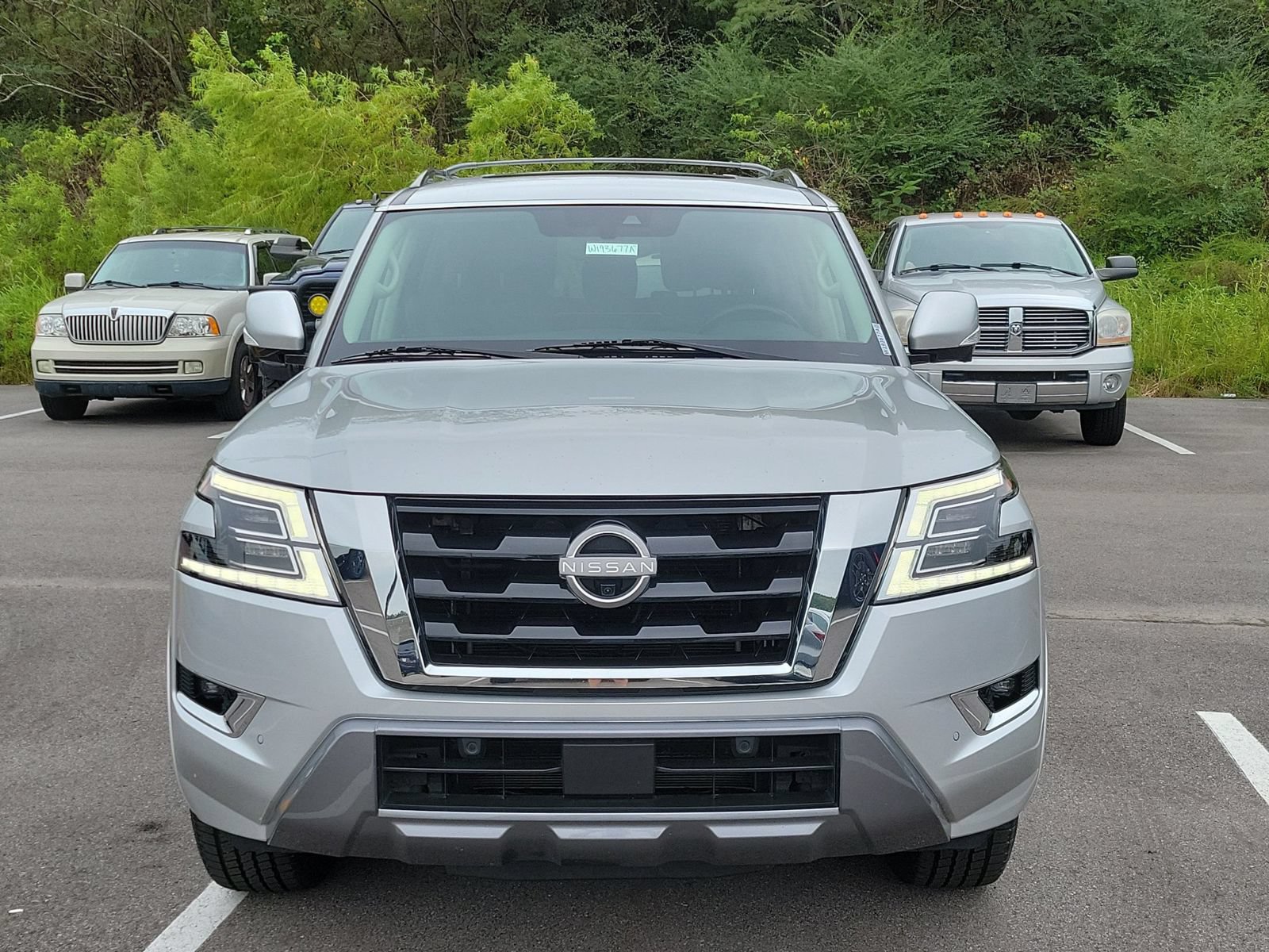 Used 2023 Nissan Armada SL w/ Cargo Package RWD image 8