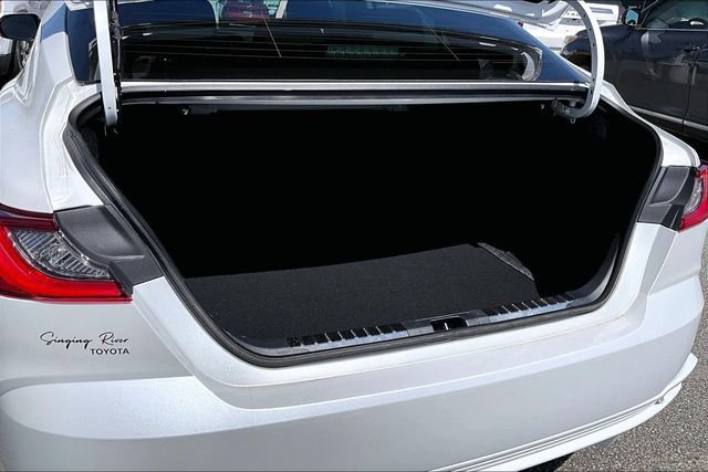 Used 2025 Toyota Camry XSE image 30