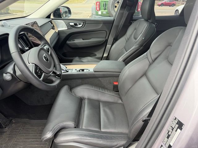 Used 2026 Volvo XC60 B5 Ultra w/ Protection Package Premier image 16