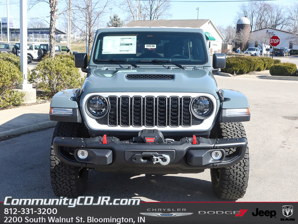 New 2026 Jeep Wrangler Unlimited Rubicon w/ Whitecap Package image 8