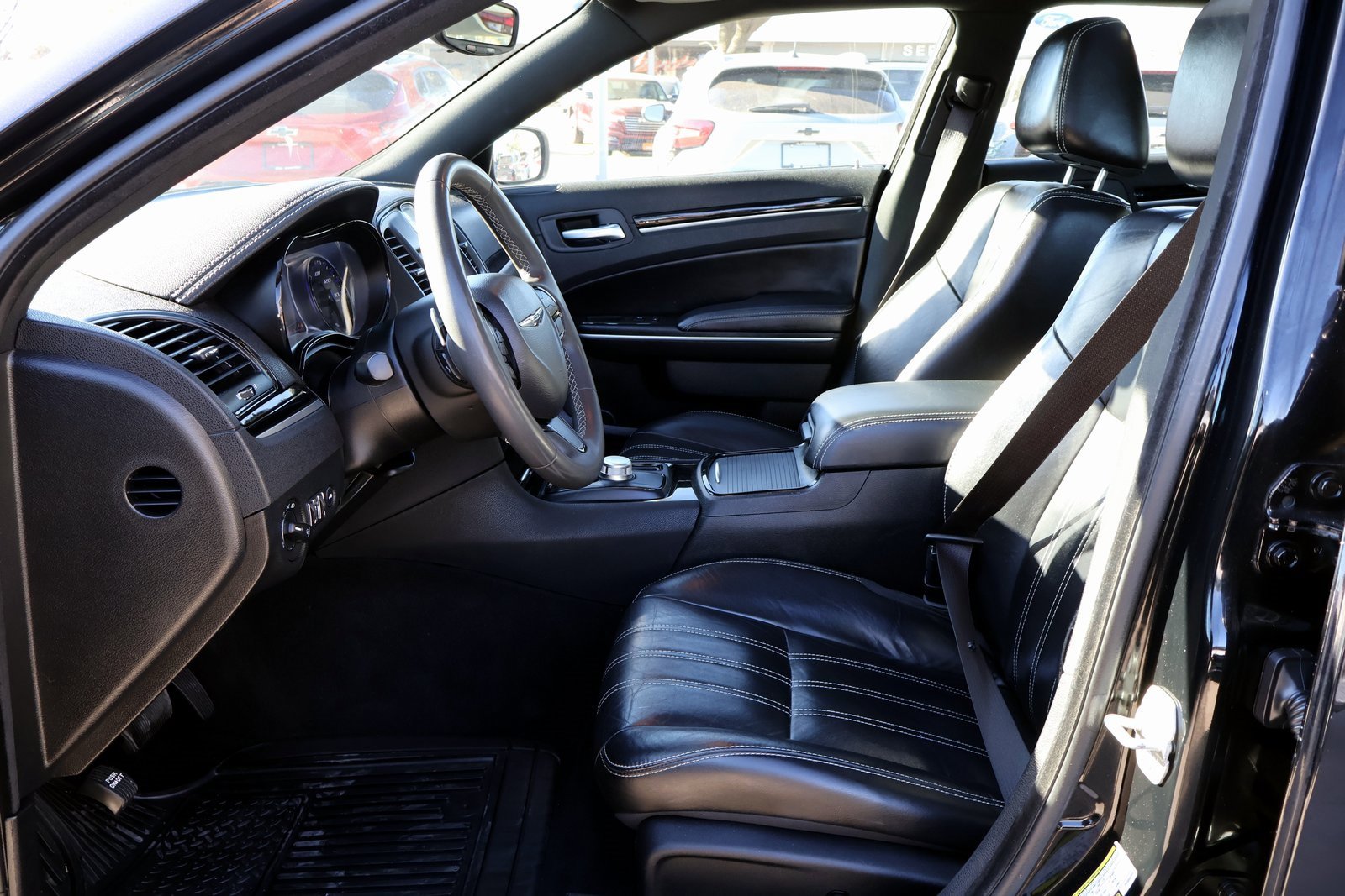 Used 2023 Chrysler 300 S image 24