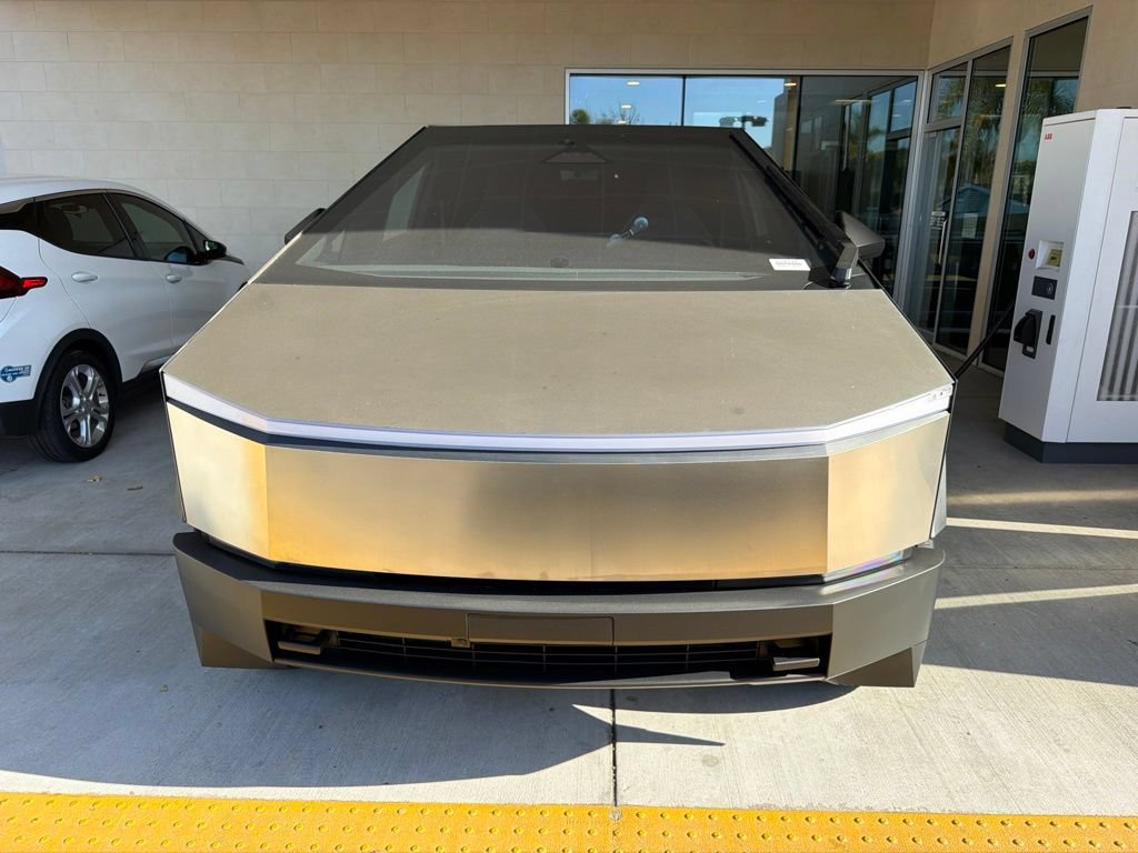 Used 2024 Tesla Cybertruck AWD Crew Cab image 1