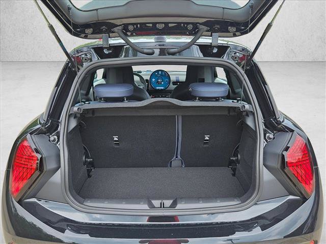 Certified 2026 MINI Cooper S FWD image 18