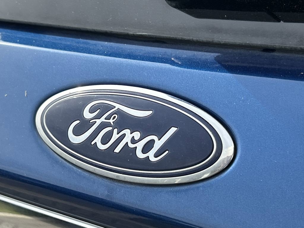 Used 2022 Ford Explorer Limited w/ Limited Technology Package image 10