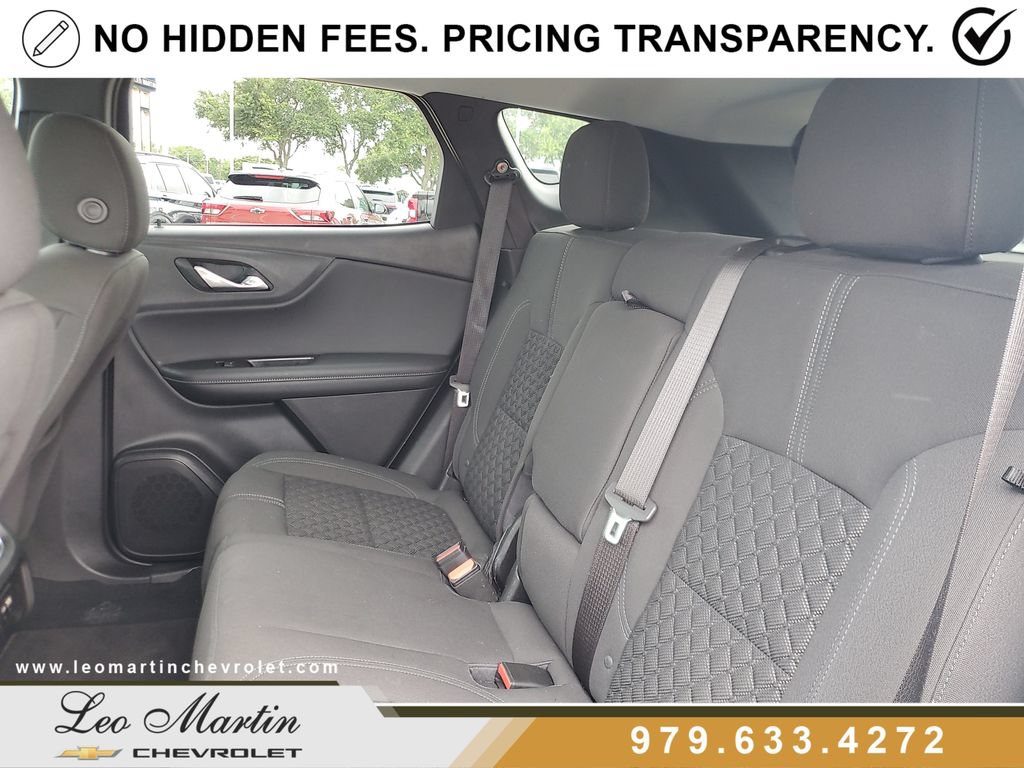 Used 2022 Chevrolet Blazer LT FWD image 9