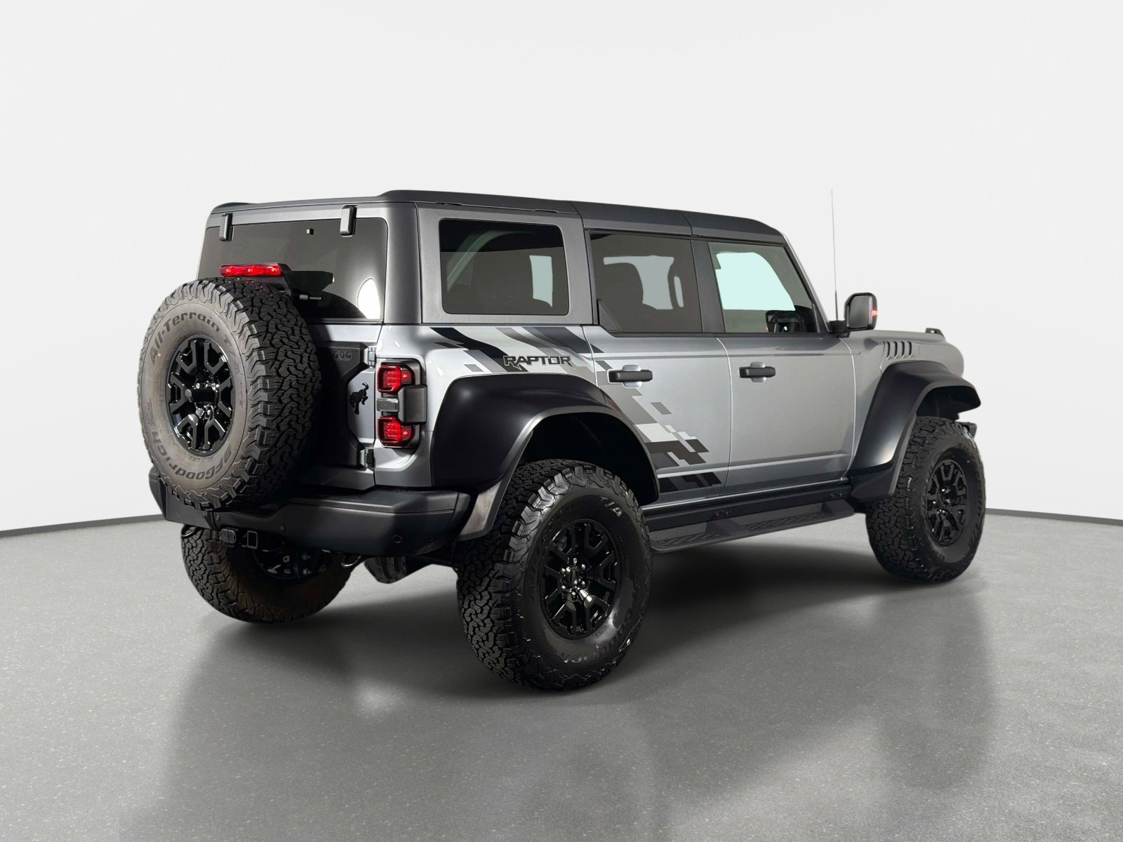 Used 2024 Ford Bronco Raptor AWD/4WD image 3
