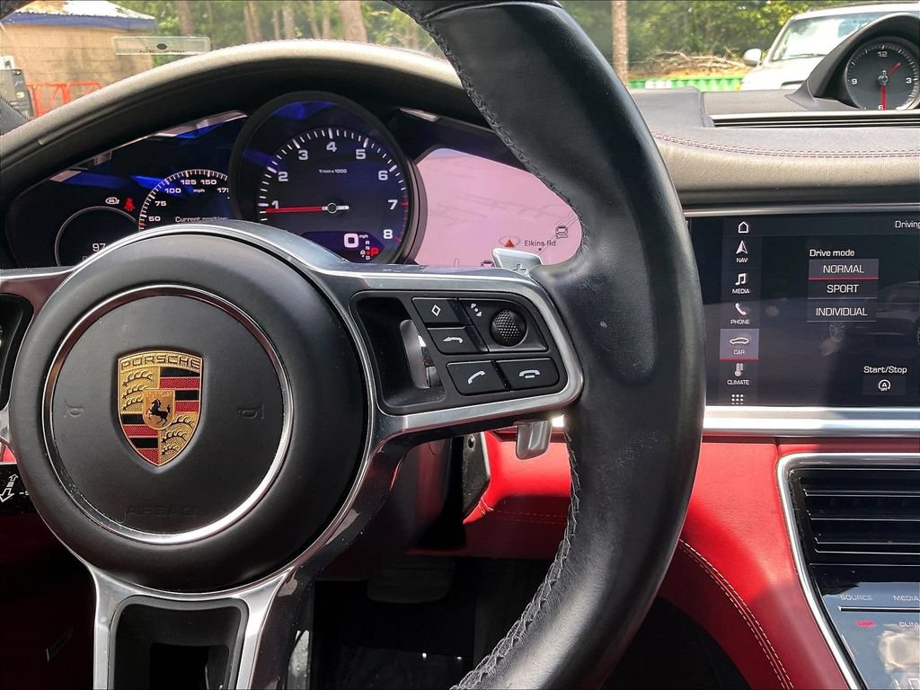 Used 2020 Porsche Panamera 4 AWD/4WD image 13