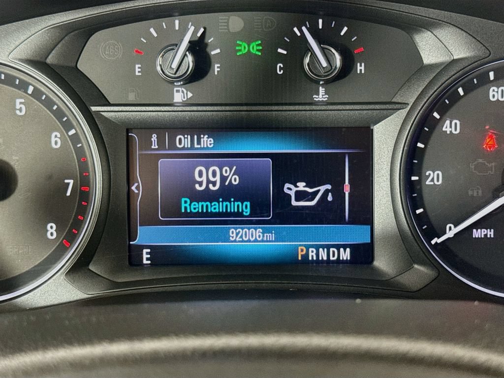 Used 2021 Buick Encore Preferred AWD/4WD image 16