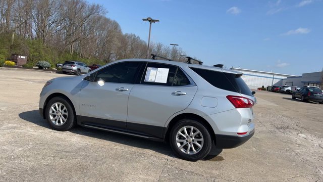 Used 2019 Chevrolet Equinox LT w/ LPO, Hit The Road Package FWD image 6