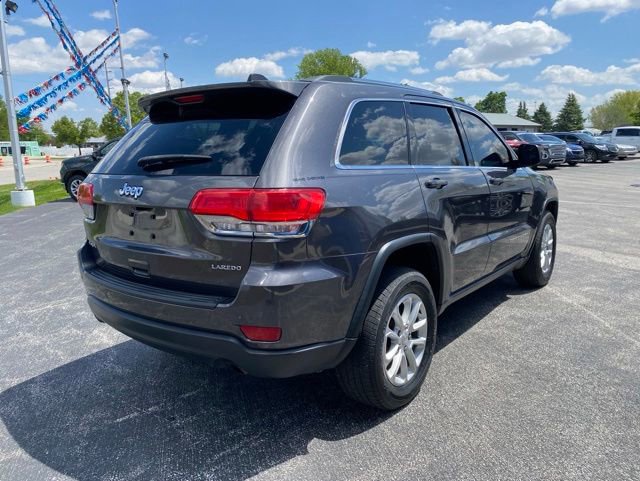 Used 2016 Jeep Grand Cherokee Laredo w/ Quick Order Package 23E AWD/4WD image 5