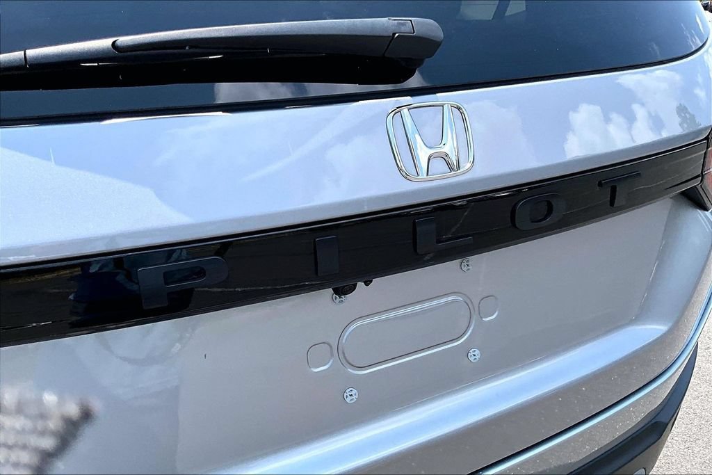 Certified 2025 Honda Pilot EX-L image 25