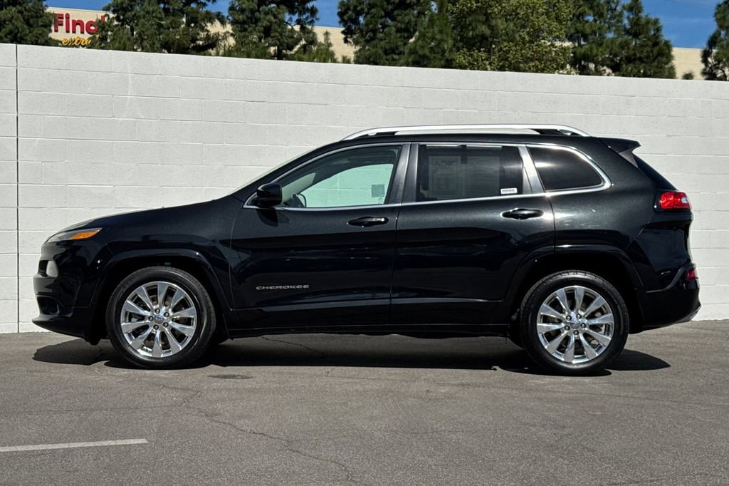 Used 2016 Jeep Cherokee Overland image 9