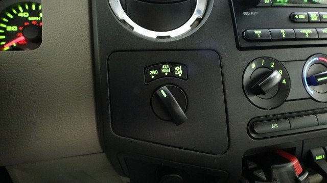 Used 2008 Ford F250 XLT AWD/4WD image 15
