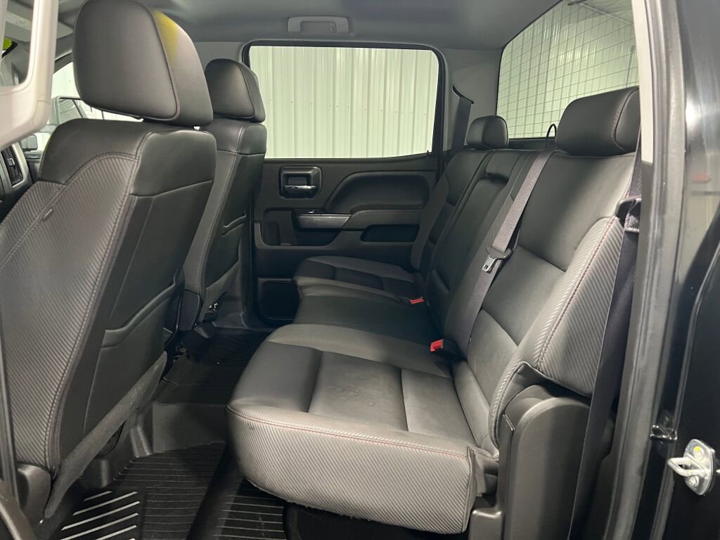 Used 2017 GMC Sierra 2500 SLT w/ All Terrain HD Package image 6