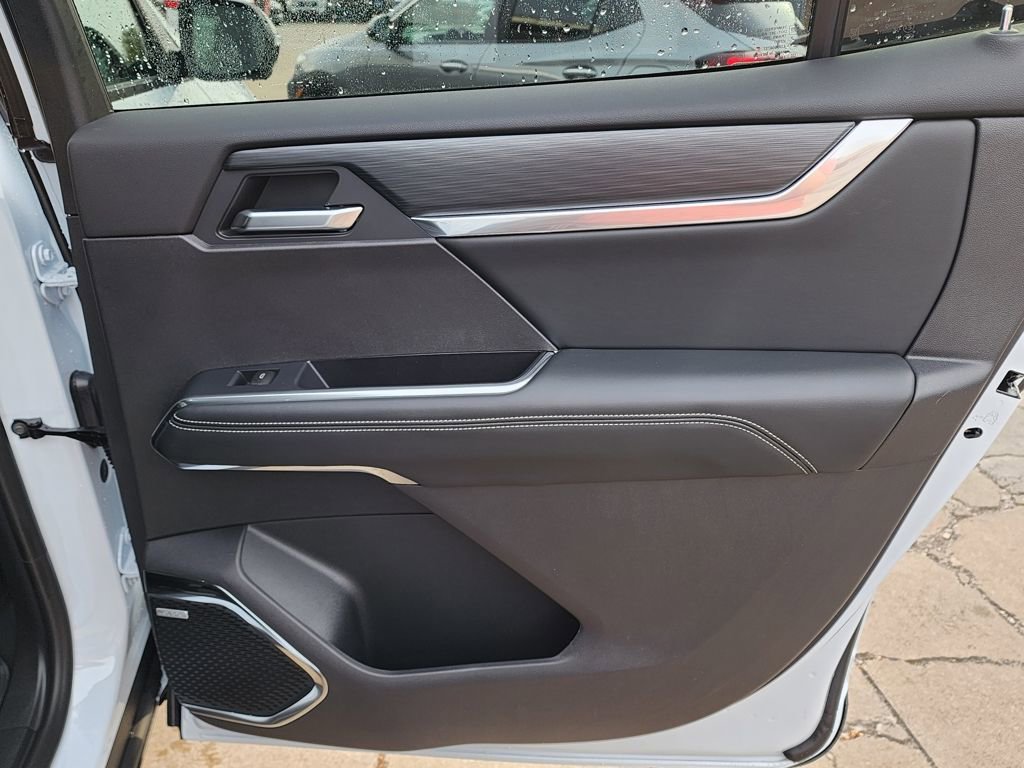New 2026 GMC Acadia Elevation w/ Black Edition FWD image 42