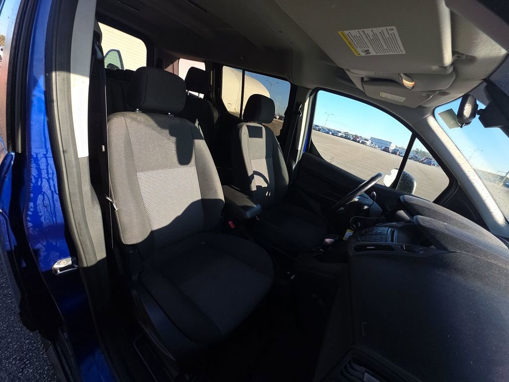 Used 2018 Ford Transit Connect XL image 15